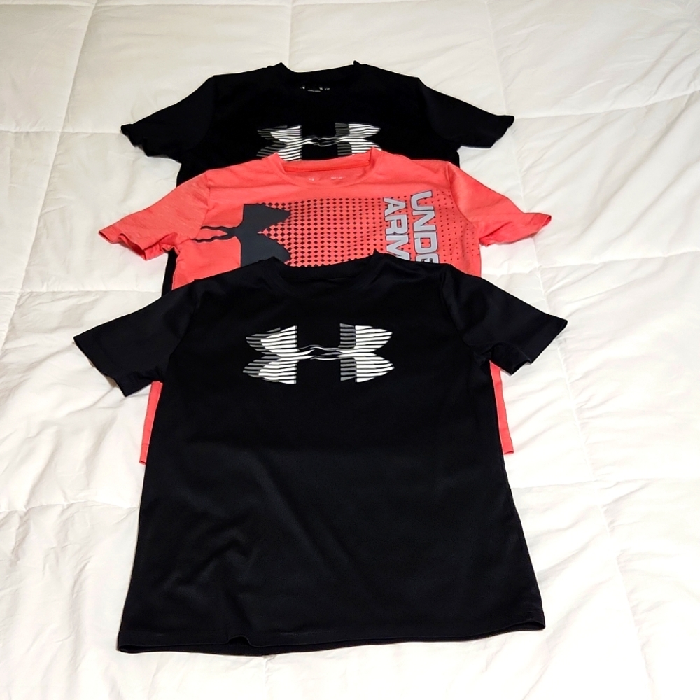 3 boys tee shirts